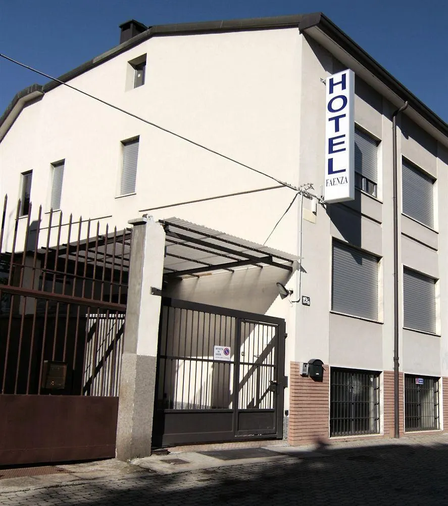 Hotel Faenza Mailand 0*,