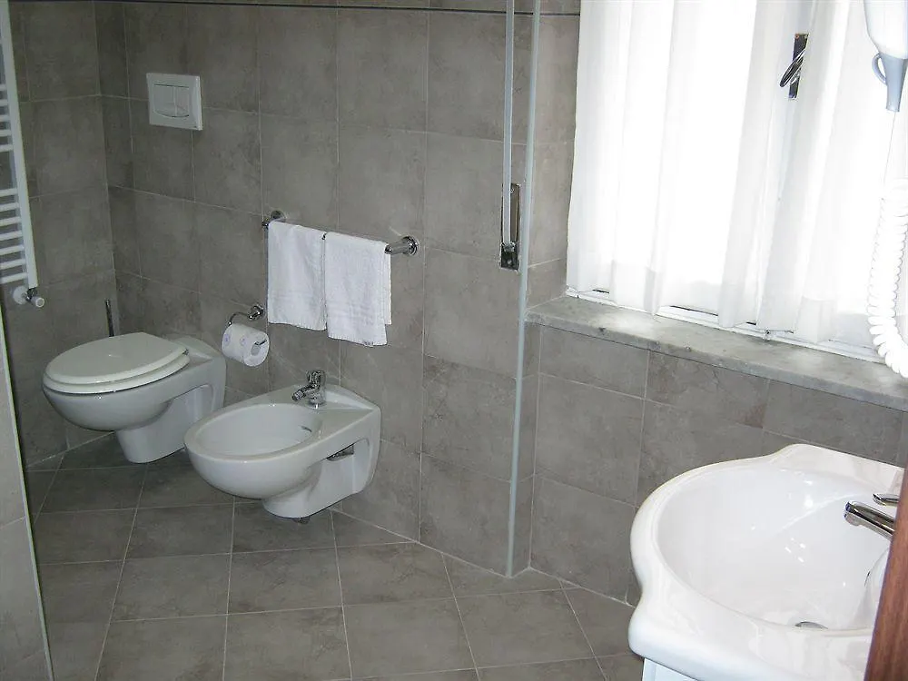 Hotel Faenza Mailand