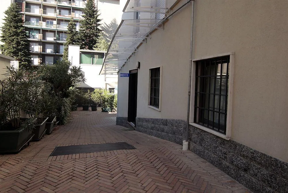 Hotel Faenza 米兰